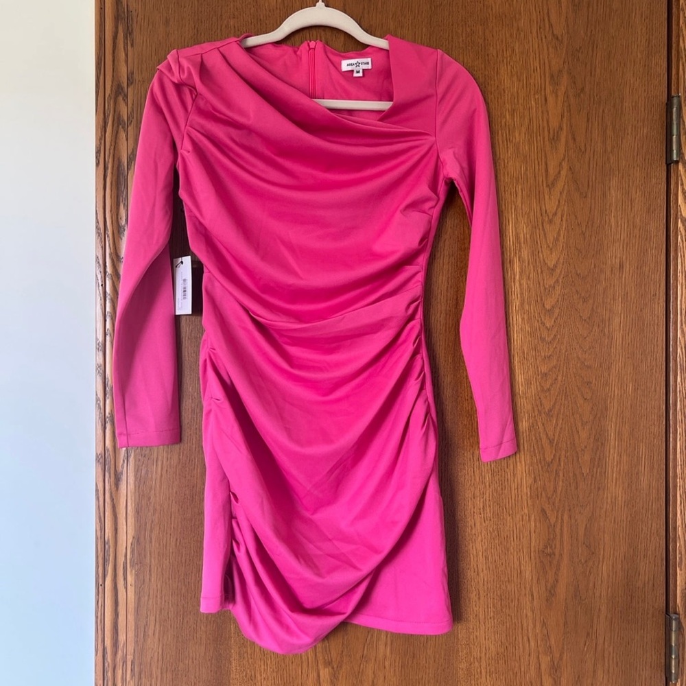 Area Stars Medium NWT